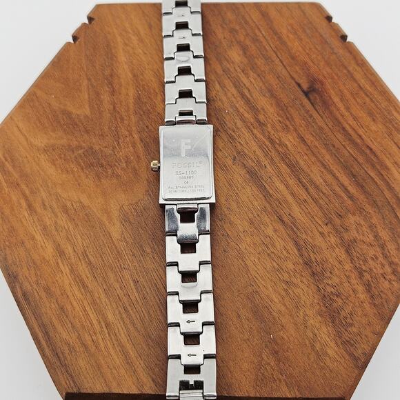 Fossil Two Tone Rectangle Dial Minimalist Watch Simple Classy Elevated Basic - Picture 5 of 8